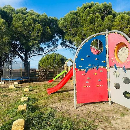 Les Appartements Du Mas - Emeraude Aigues-Mortes Dış mekan fotoğraf