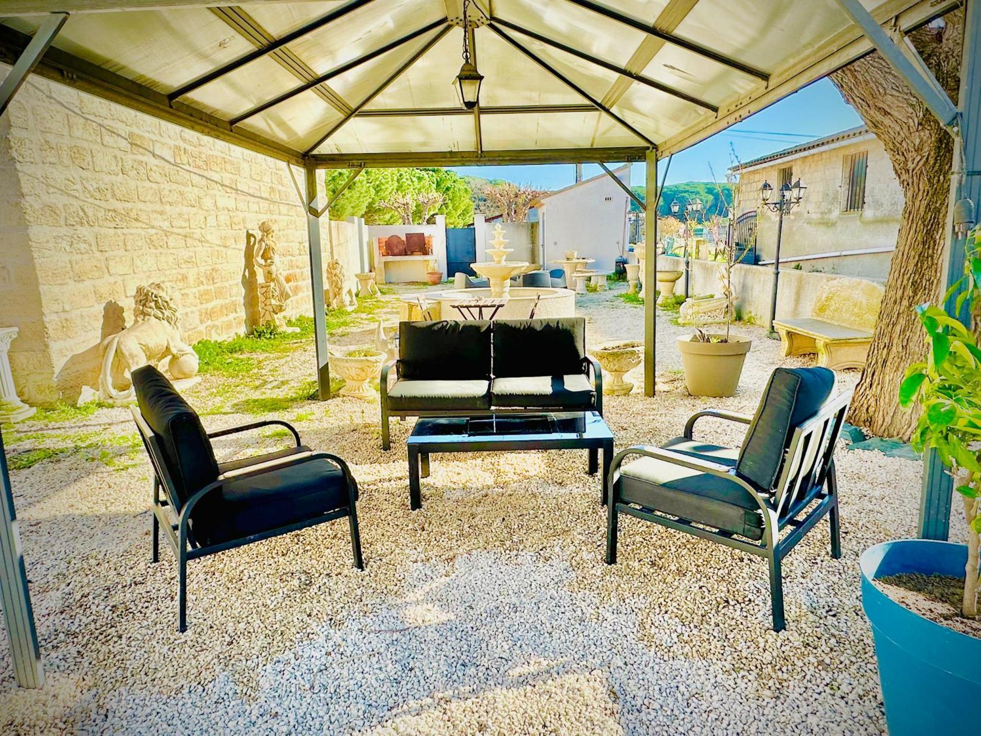 Les Appartements Du Mas - Emeraude Aigues-Mortes Dış mekan fotoğraf