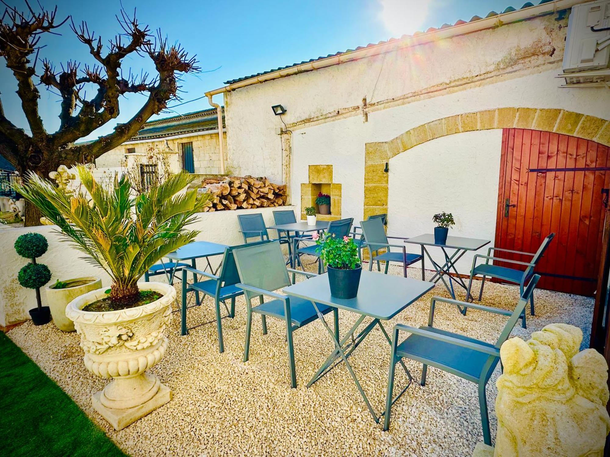 Les Appartements Du Mas - Emeraude Aigues-Mortes Dış mekan fotoğraf