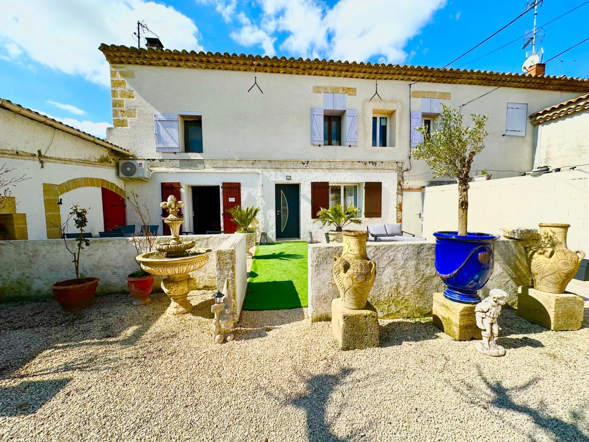 Les Appartements Du Mas - Emeraude Aigues-Mortes Dış mekan fotoğraf