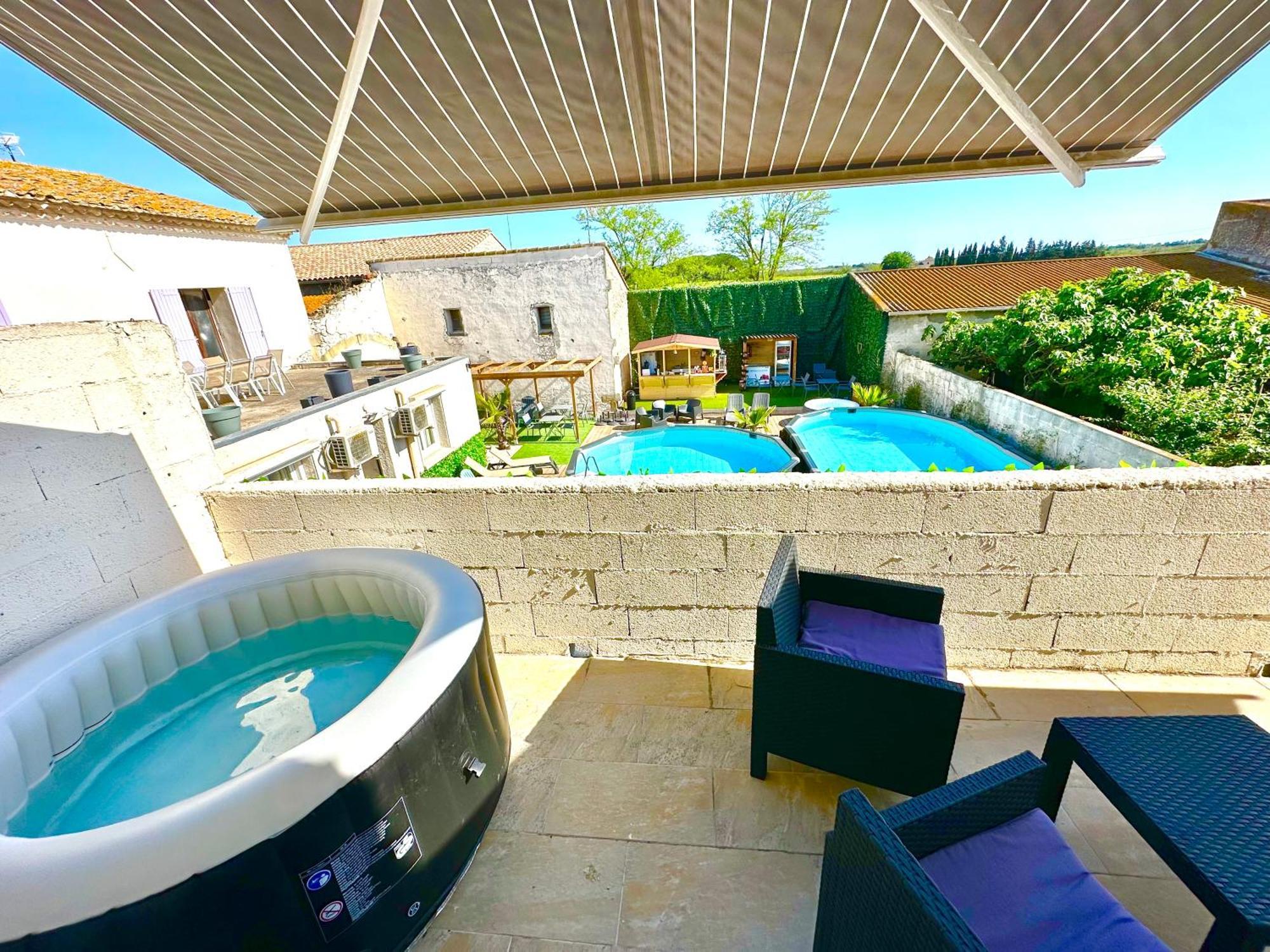 Les Appartements Du Mas - Emeraude Aigues-Mortes Dış mekan fotoğraf