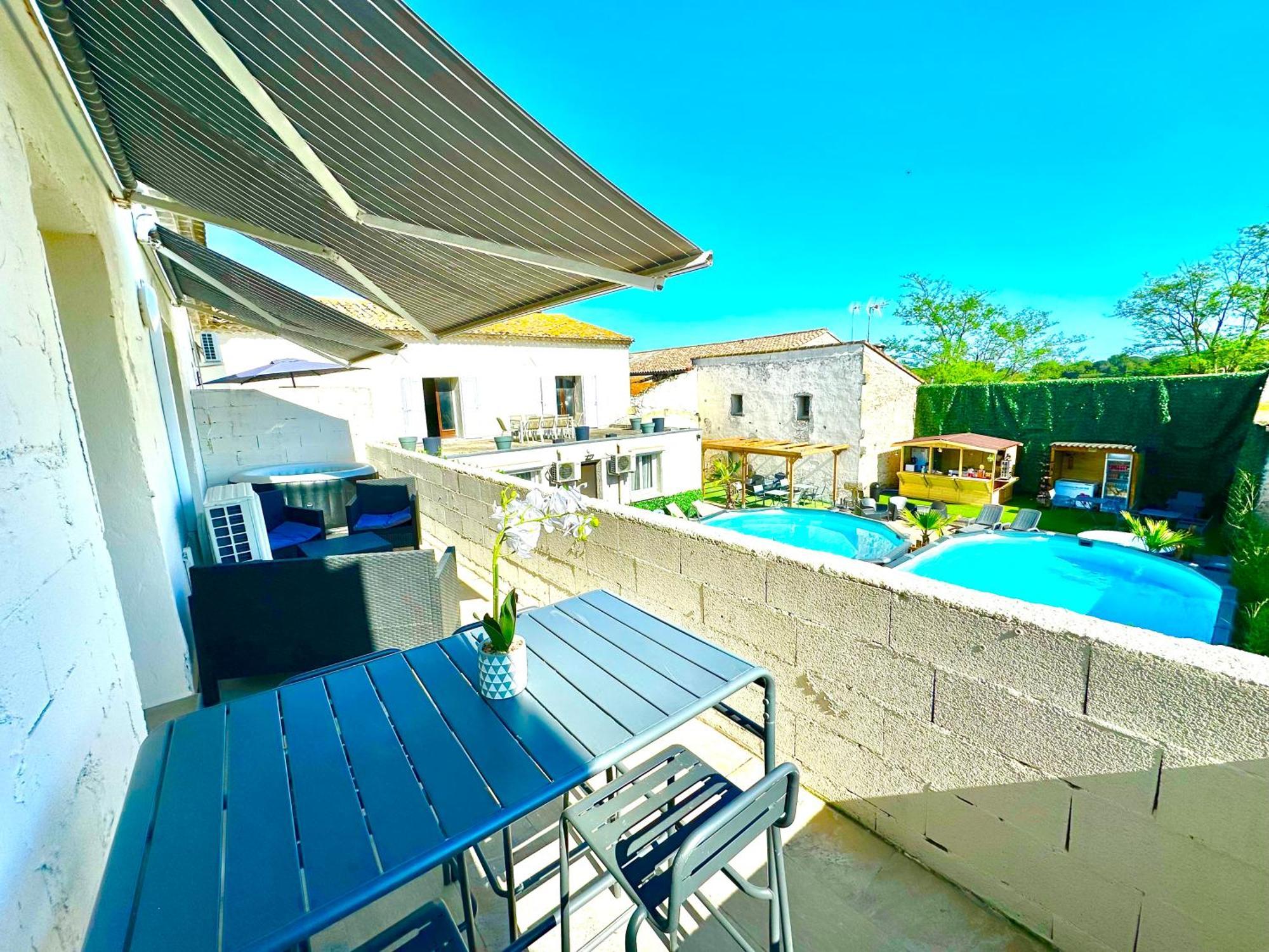 Les Appartements Du Mas - Emeraude Aigues-Mortes Dış mekan fotoğraf